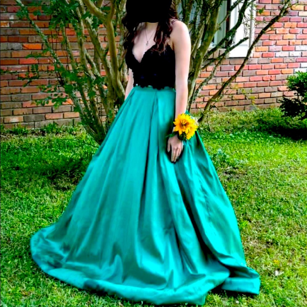 Sherri Hill Prom Dress ( Make an offer!! )